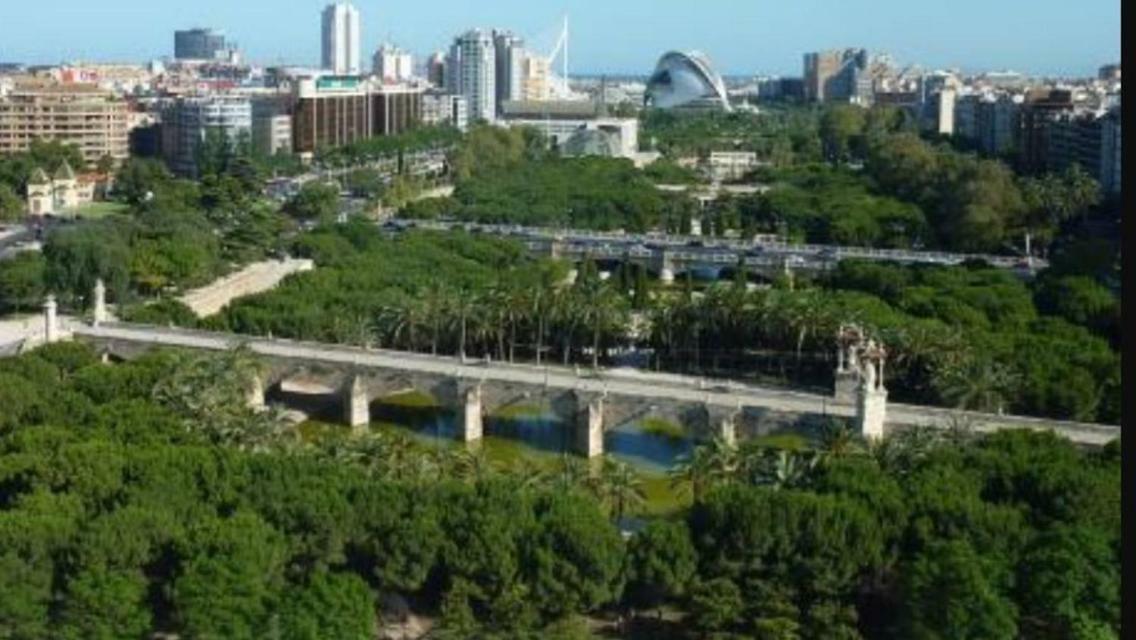 Apto En Ciudad De Las Ciencias Y Cerca Playa Valência Exterior foto